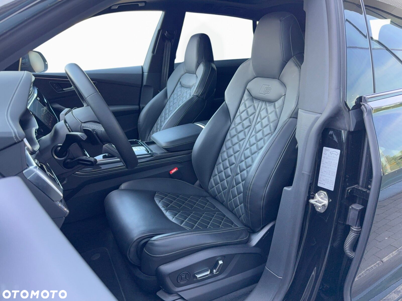 Audi SQ8 - 12