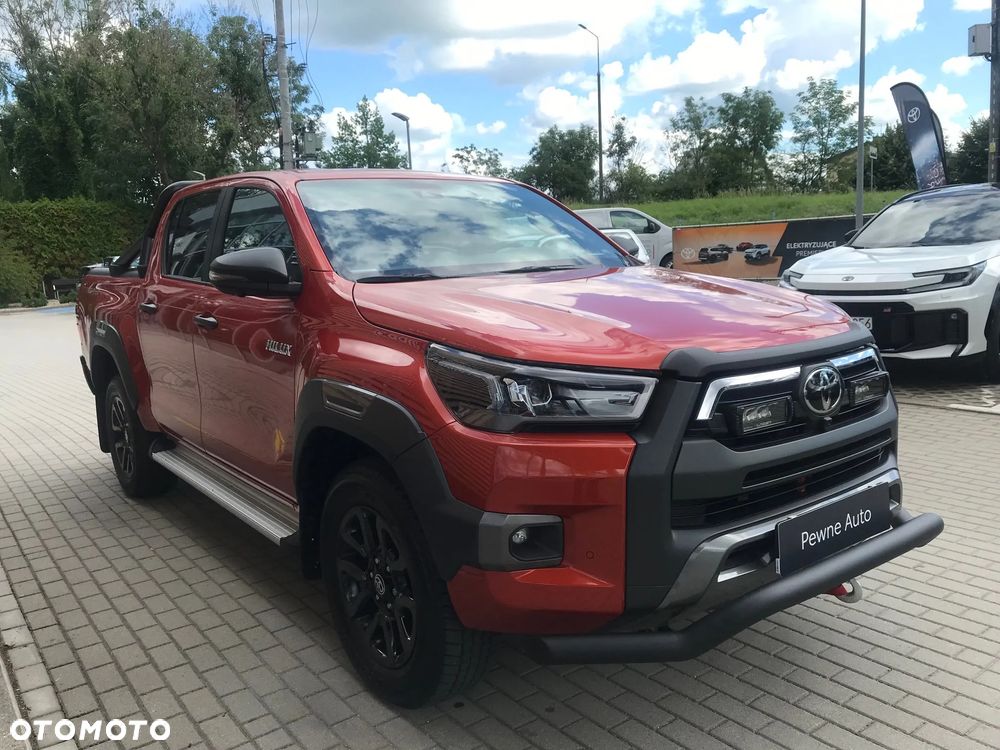 Toyota Hilux 2.8 D-4D mHEV Double Cab Invincible 4x4 - 10