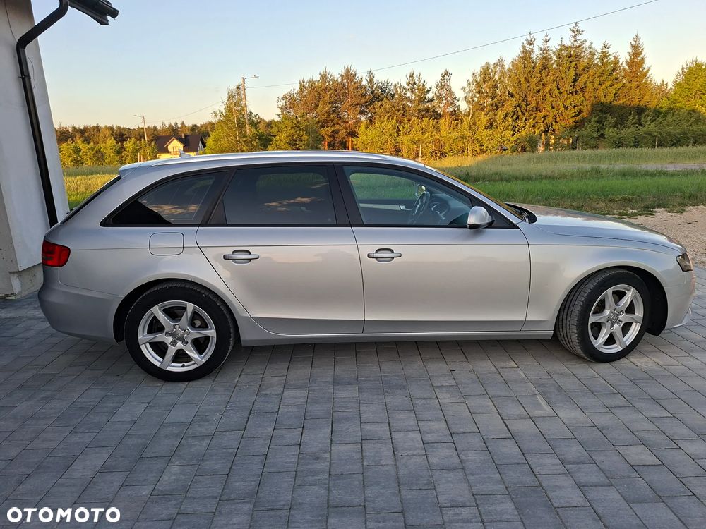 Audi A4 Avant 2.0 TDI - 8