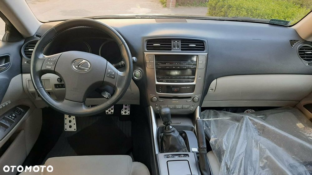 Lexus IS 220 D F Sport - 5