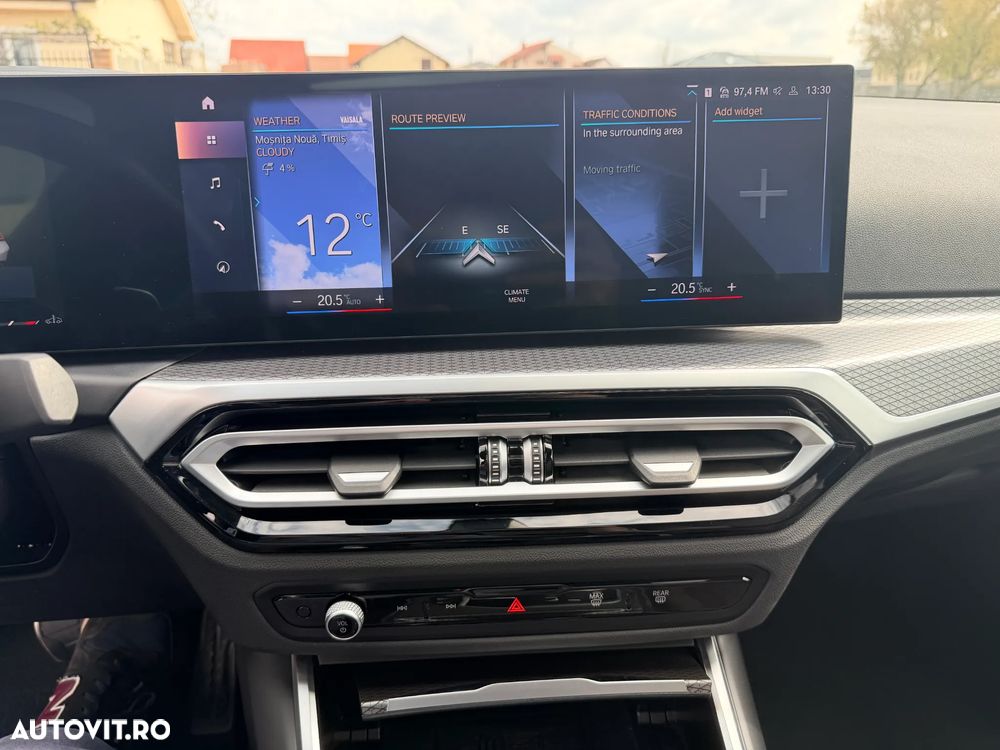 BMW Seria 3 330i xDrive Aut. - 35