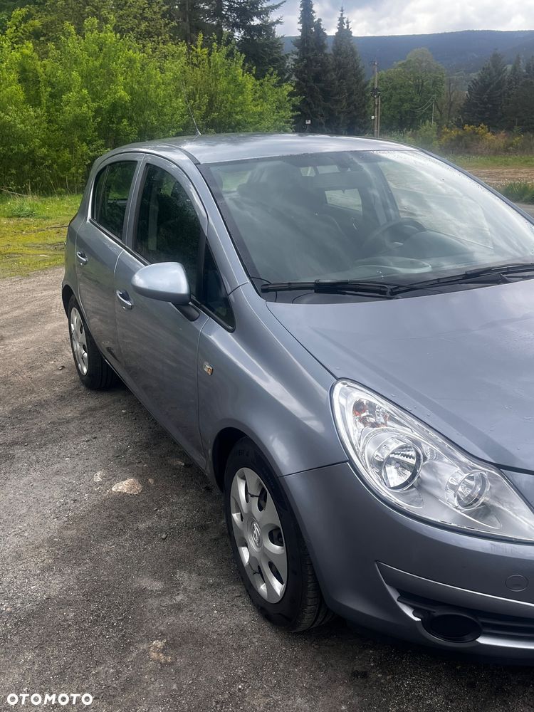 Opel Corsa 1.2 16V Cosmo - 4