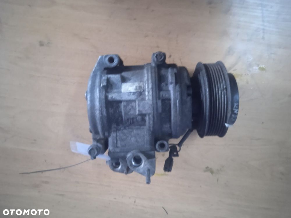 Sprężarka klimatyzacji Kia Ceed 10PA15C 2240-33300 8D011-0411 - 2