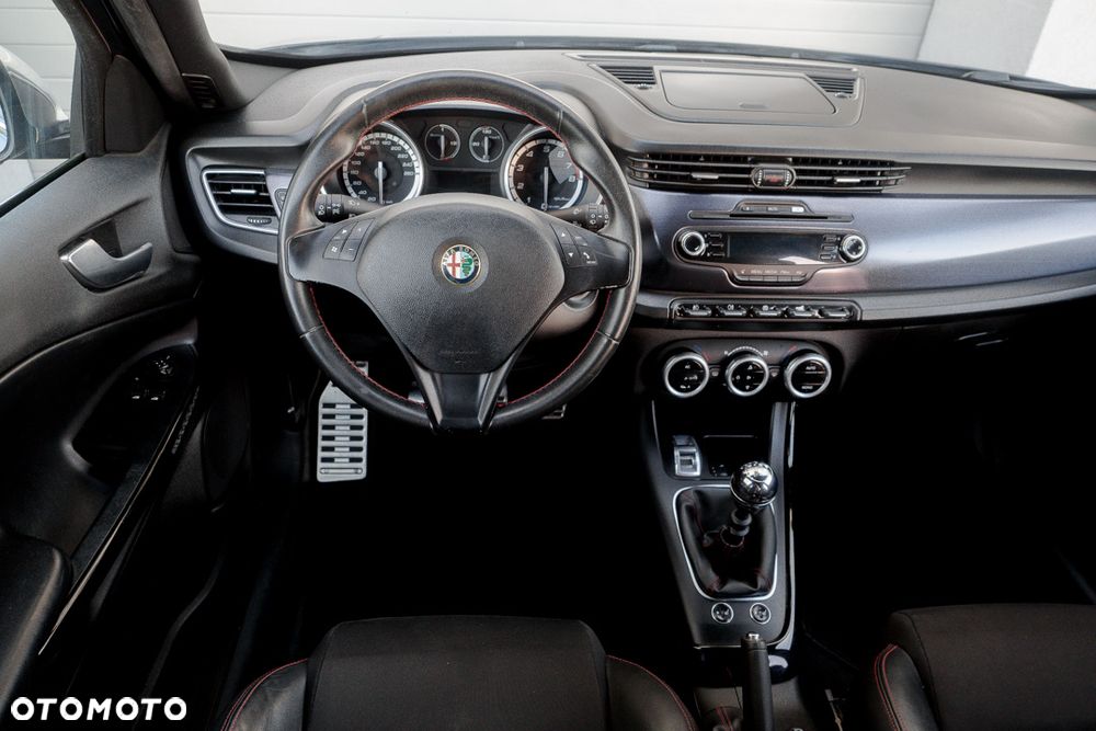 Alfa Romeo Giulietta 1.4 TB 16V Turismo - 31