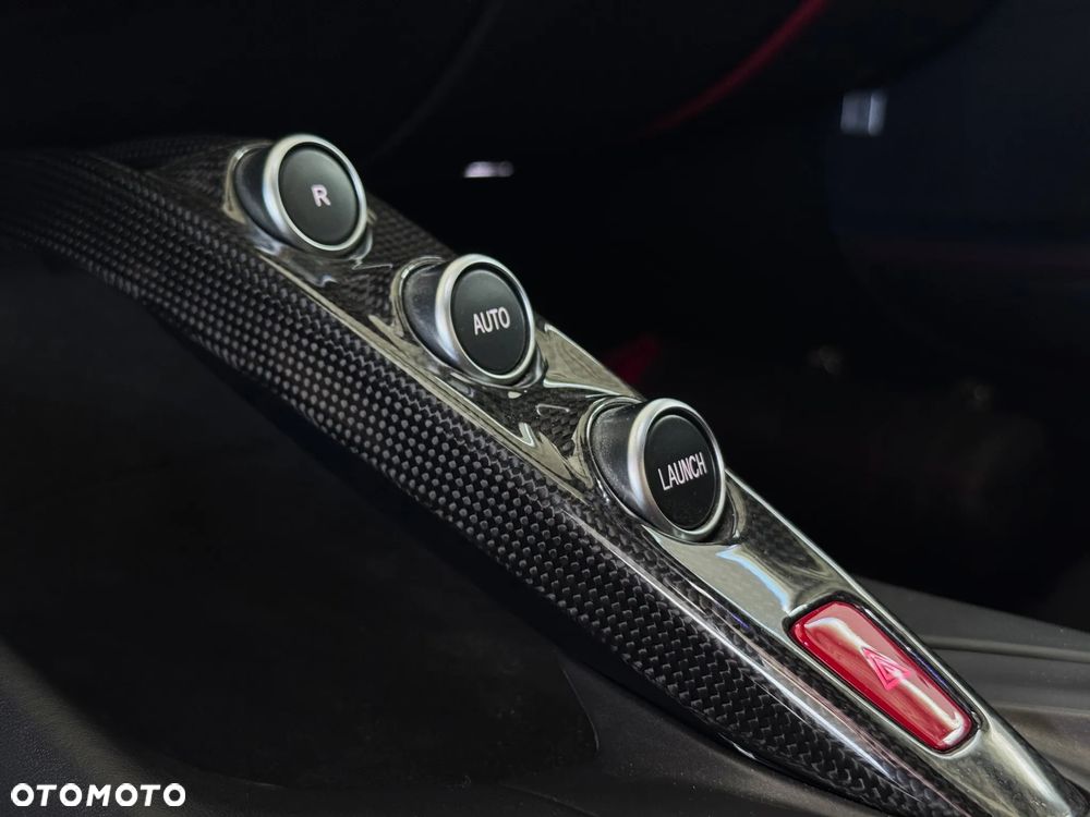 Ferrari 812 Superfast - 20