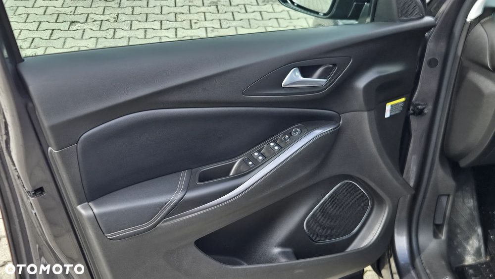 Opel Grandland X 1.6 T Ultimate S&S - 11