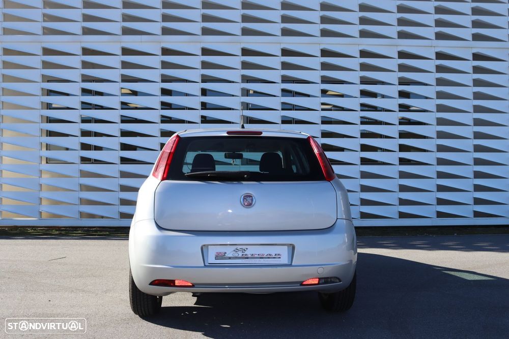 Fiat Grande Punto 1.3 M-Jet Free J15 - 13