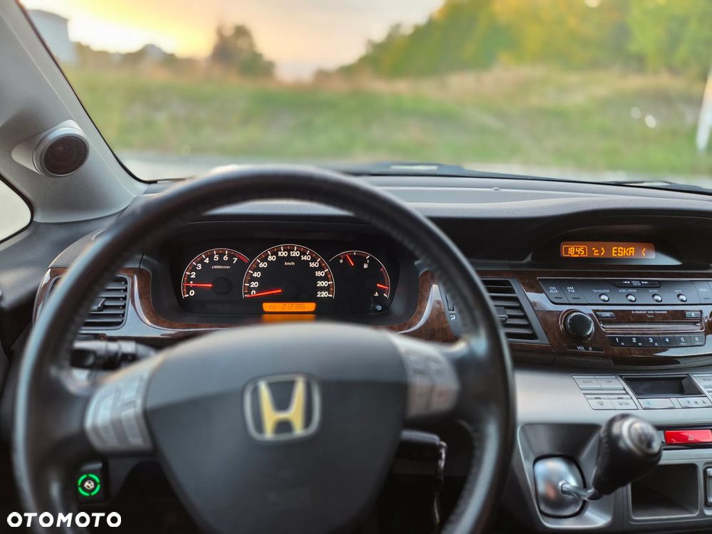 Honda FR-V 2.0 Executive - 16