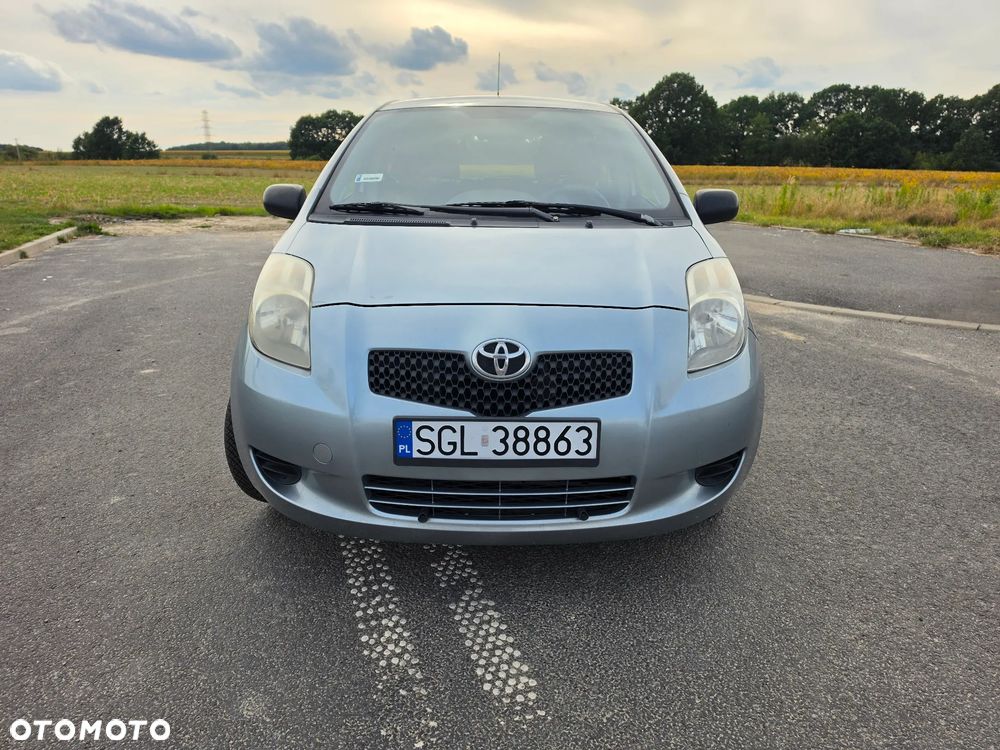 Toyota Yaris - 9