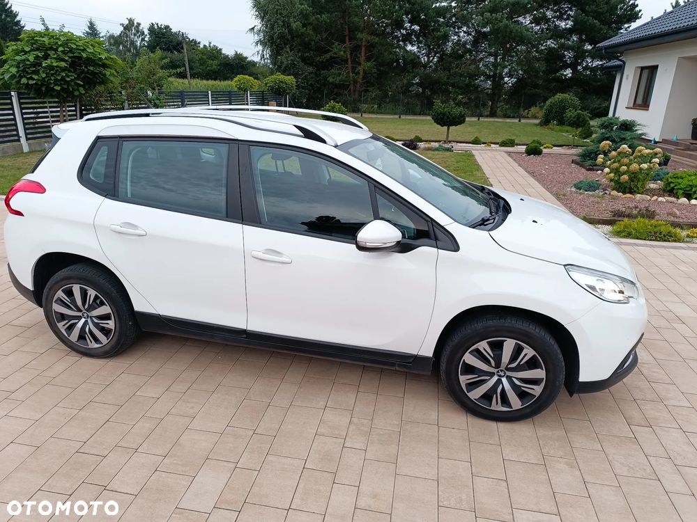 Peugeot 2008 1.2 Pure Tech Style - 6