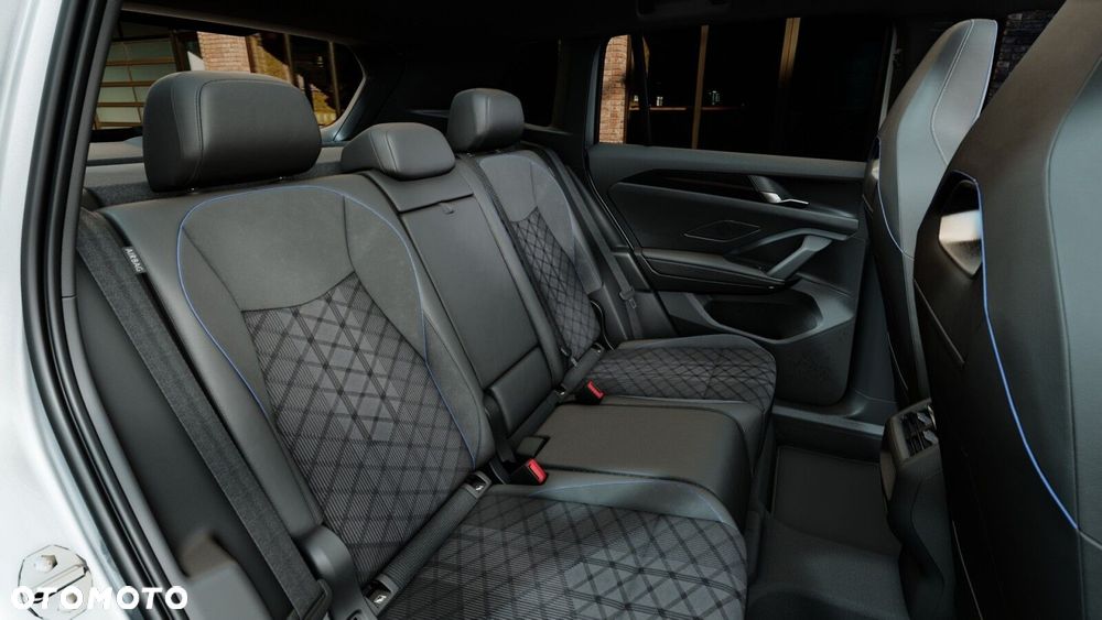 Volkswagen Tiguan - 13