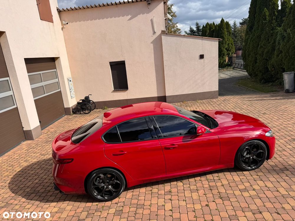 Alfa Romeo Giulia - 34