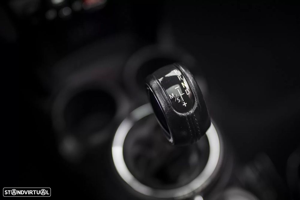 MINI 3 Portas Cooper D Auto - 17