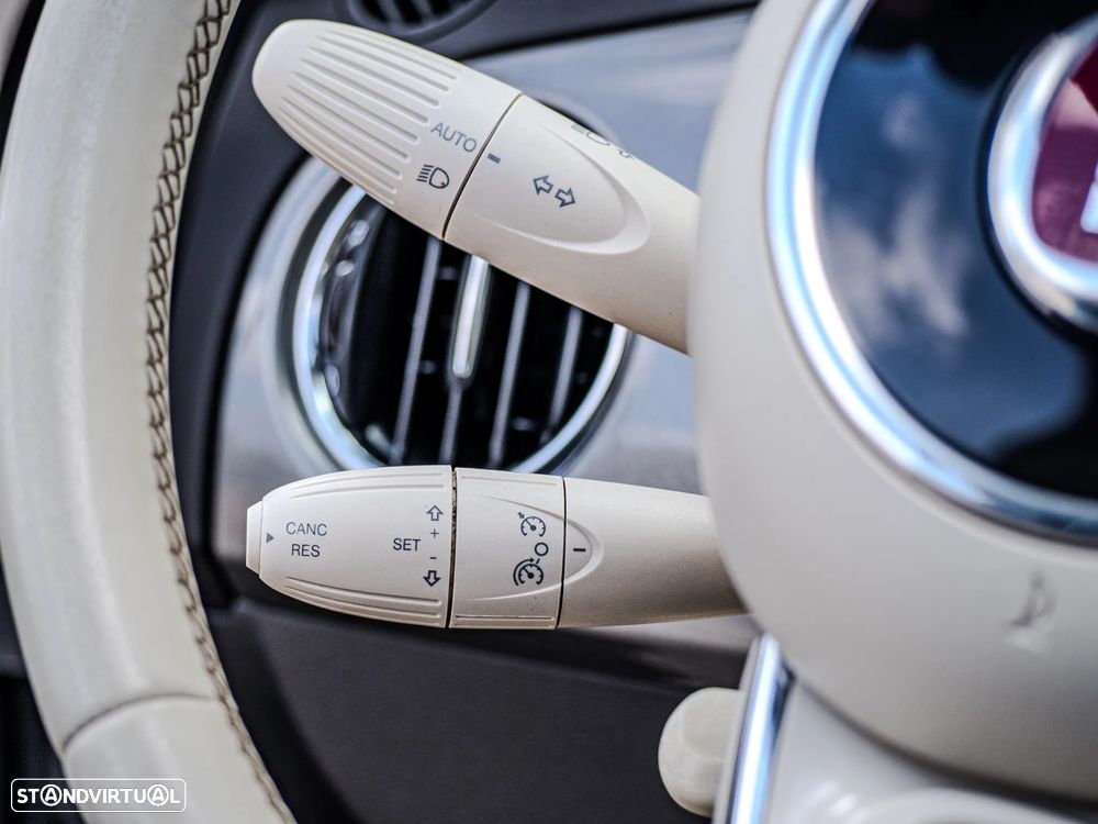 Fiat 500C 1.0 Hybrid Lounge - 22