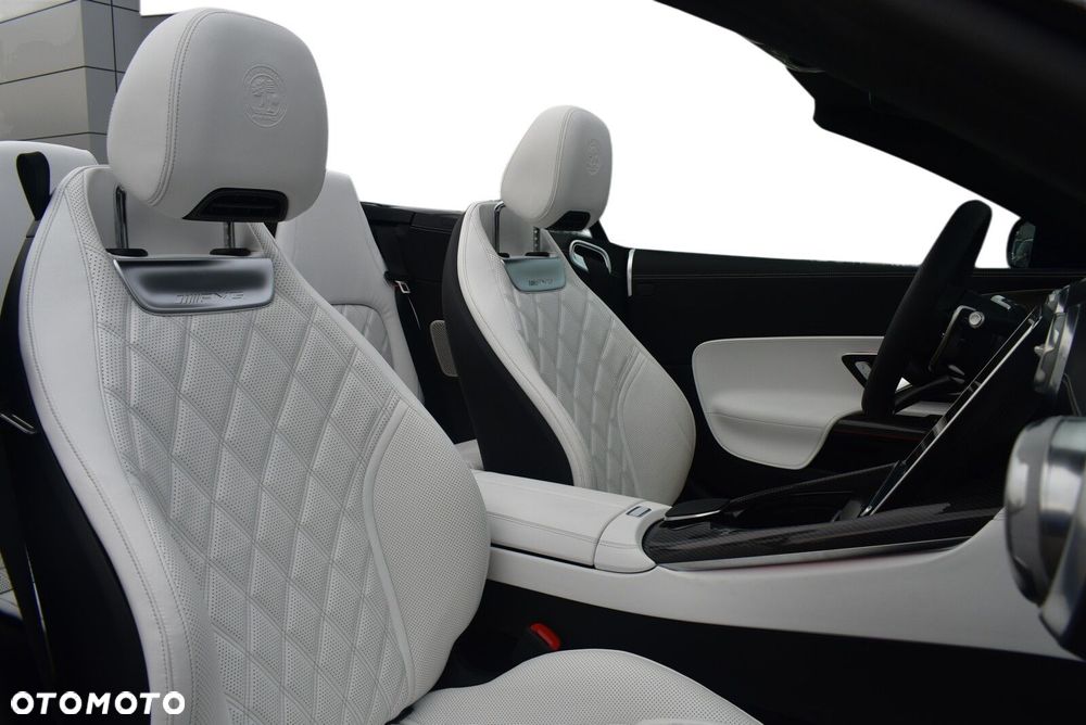 Mercedes-Benz SL AMG 63 4-Matic+ - 13