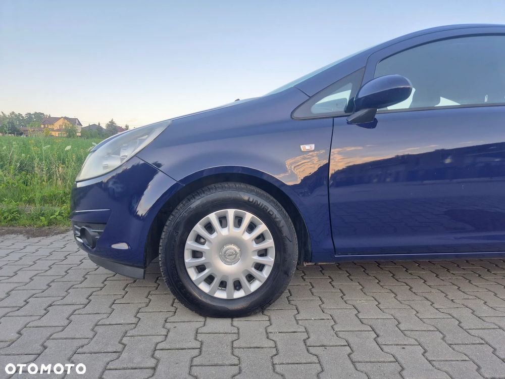 Opel Corsa 1.0 12V Essentia - 8