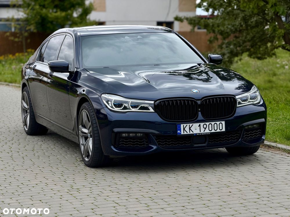 BMW Seria 7 750Li xDrive - 3