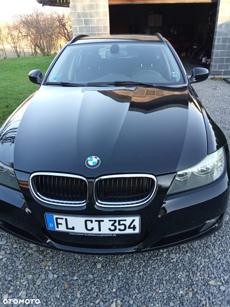 BMW Seria 3 318i Edition Lifestyle - 1