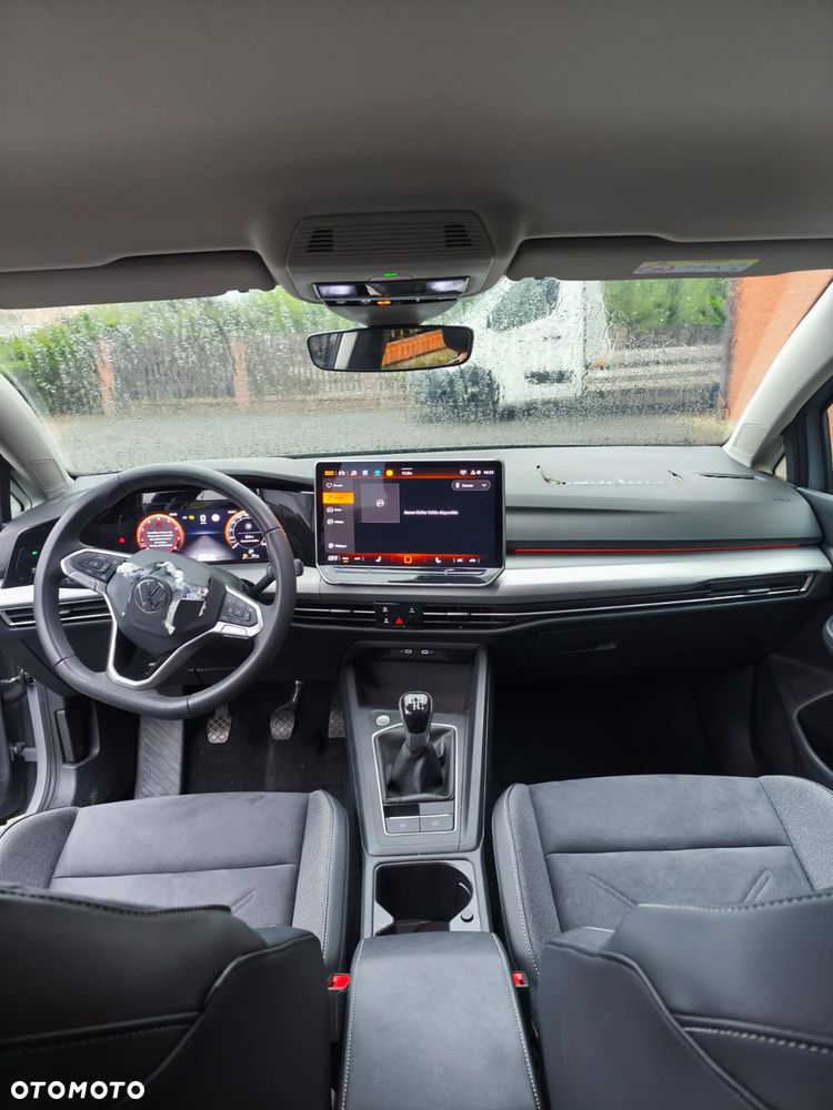 Volkswagen Golf - 9