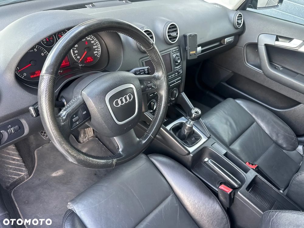 Audi A3 Sportback 2.0 TFSI Ambition - 19