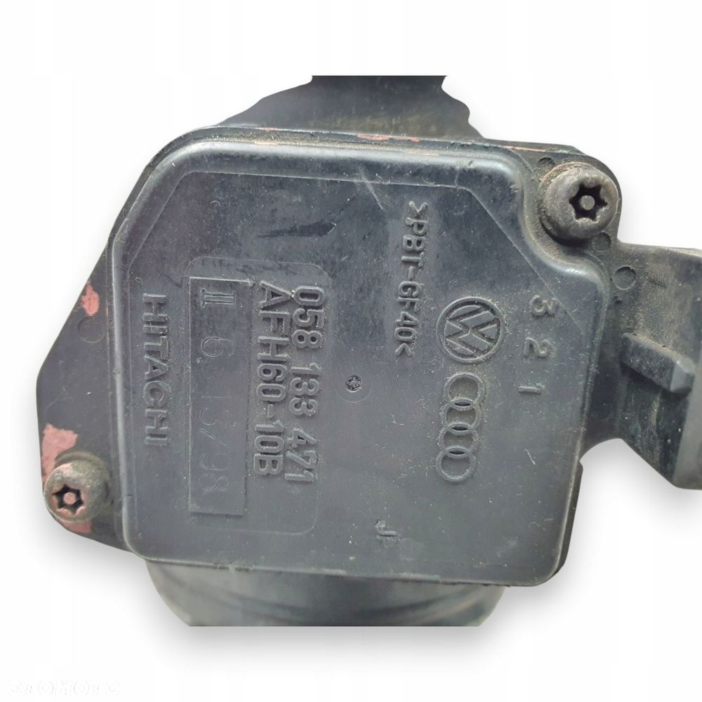 PRZEPŁYWOMIERZ Audi A4 B5 Passat B5 1.8 1.8T 058133471 Hitachi - 5