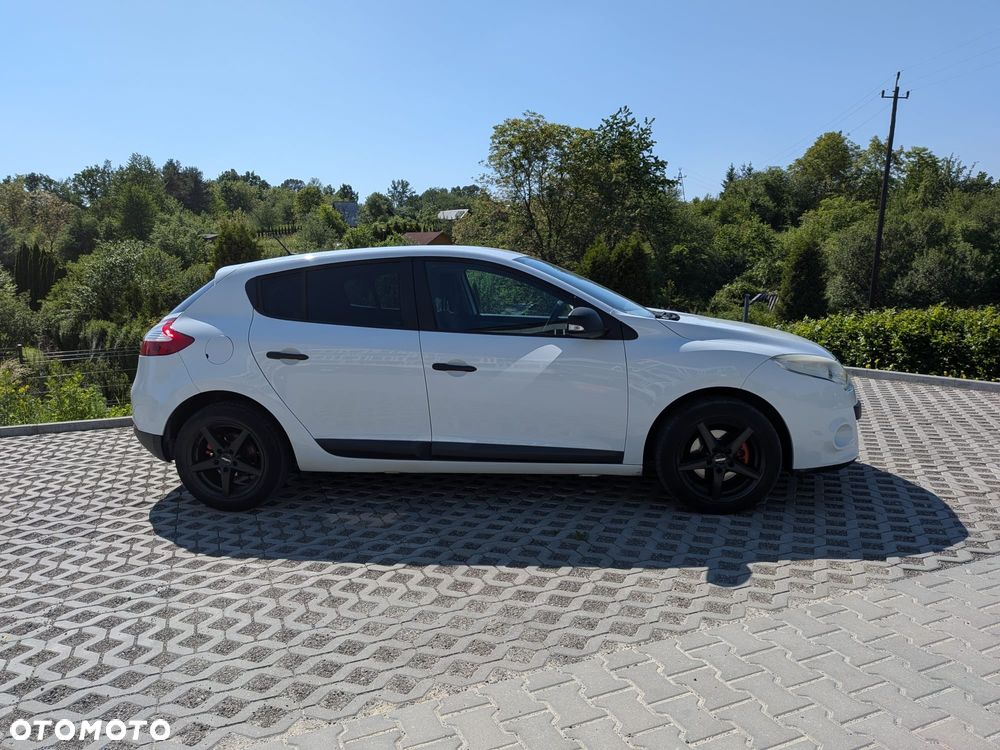 Renault Megane - 2