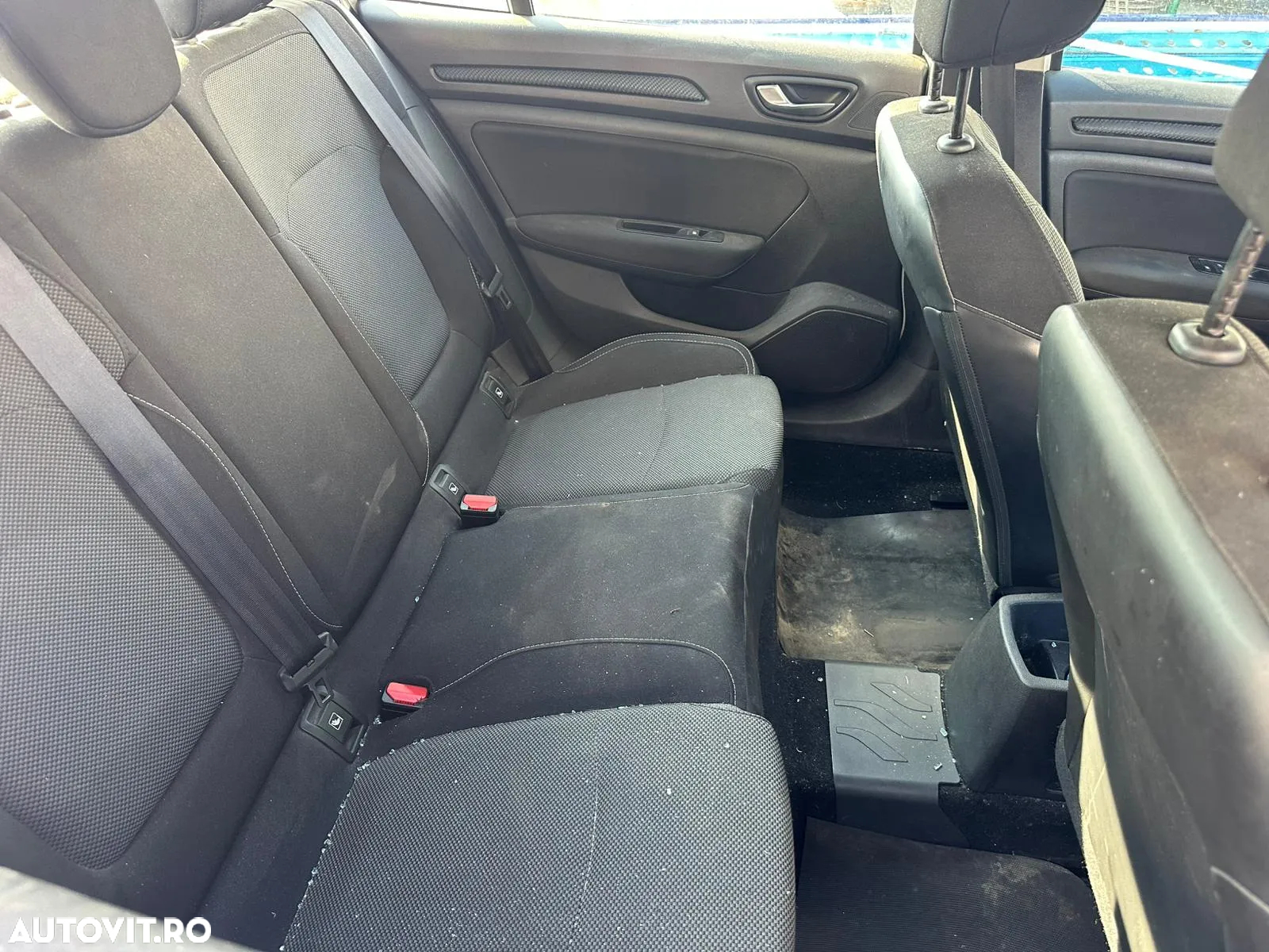Dezmembrari Megane 4 1.2 TCe - 6