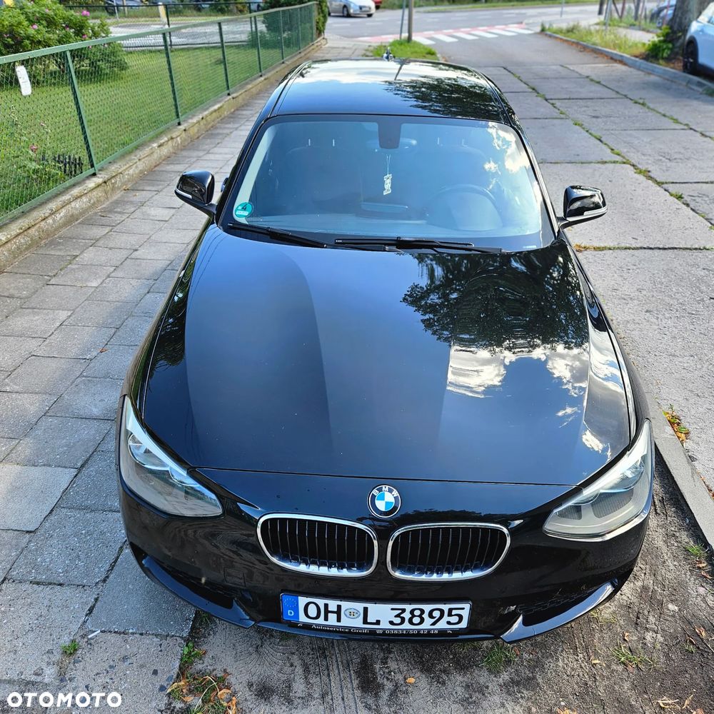 BMW Seria 1 114i Sport Line - 3