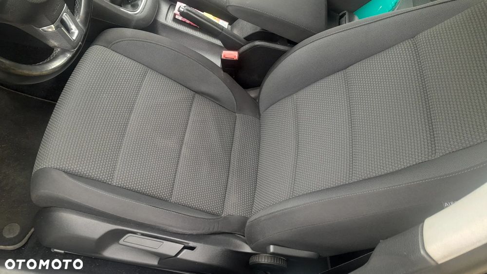 Volkswagen Golf 1.2 TSI BlueMotion Technology Comfortline - 8