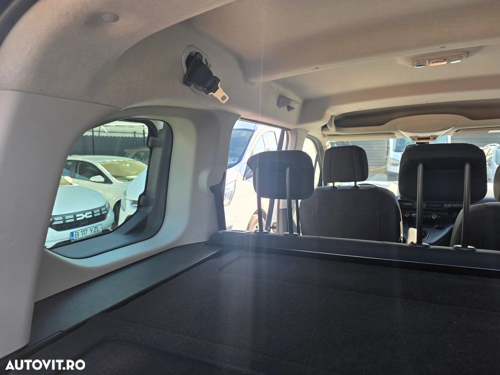 Opel Combo - 32