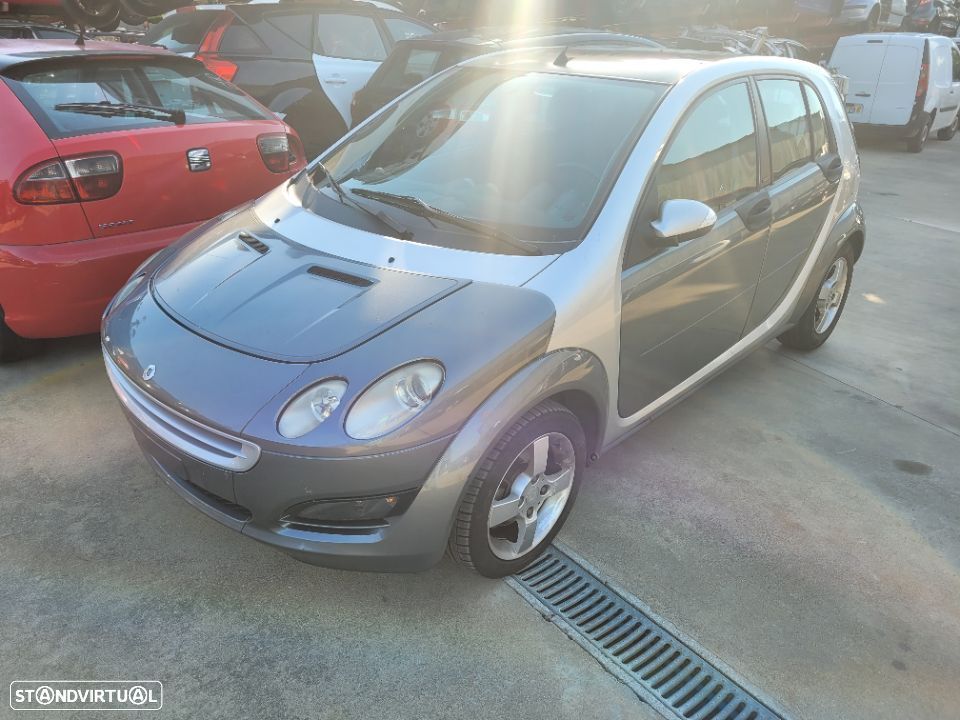 Smart Fourfour para peças - 1