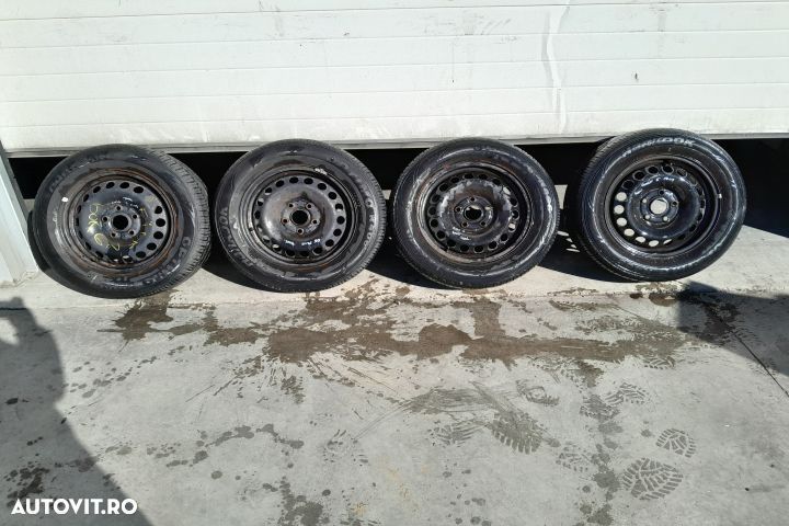 Jante tabla cu anvelope 15 - set 195/65 R15 Volkswagen VW Golf 5 [200 - 1