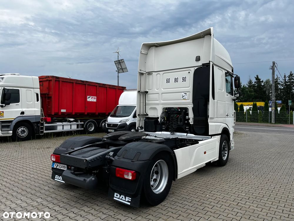 DAF XF 106.530 SUPERSPACECAB/SPROWADZONY/SERWISOWANY/PRZEBIEG ORYGINALNY/LODÓWKA - 4