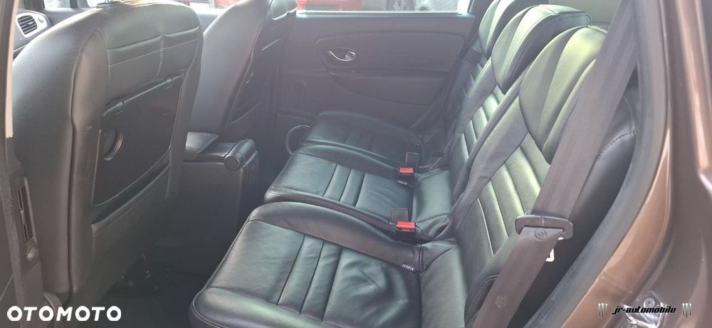 Renault Scenic dCi 160 Luxe - 16