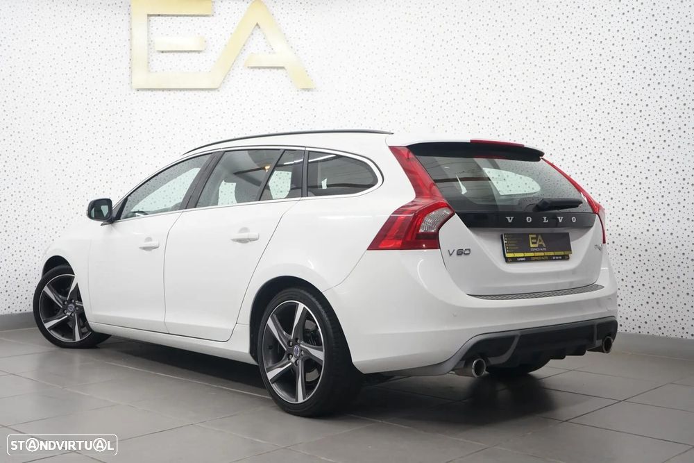 Volvo V60 1.6 D2 R-Design - 4