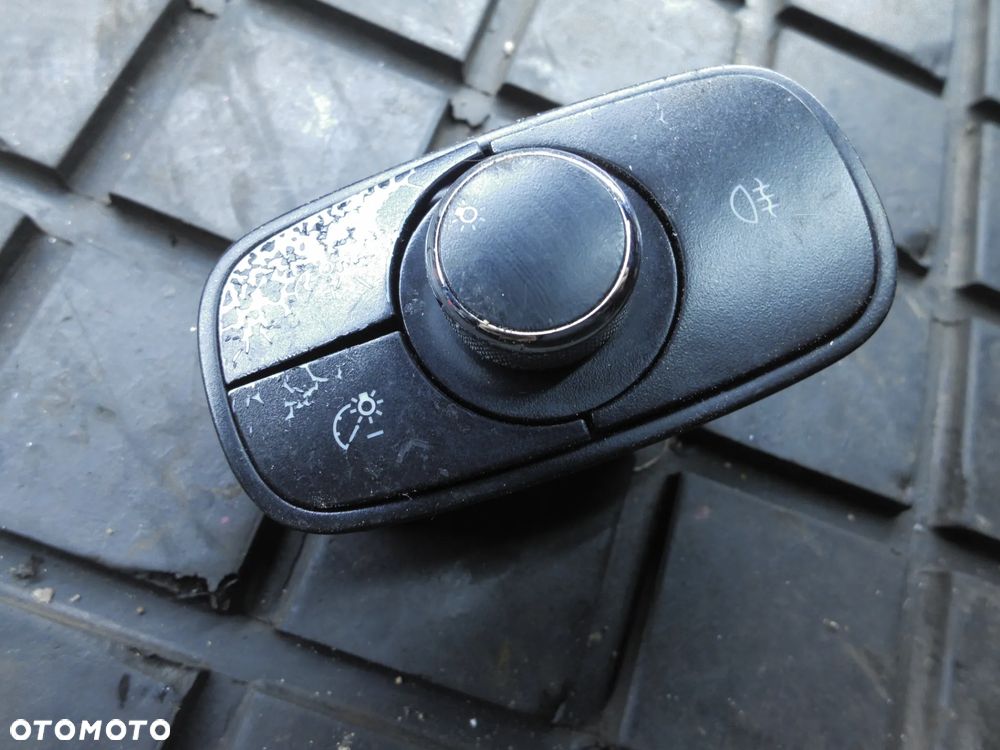 BENTLEY CONTINENTAL PANEL STEROWANIA PRZEŁĄCZNIK ŚWIATEŁ 3W0941531B - 1