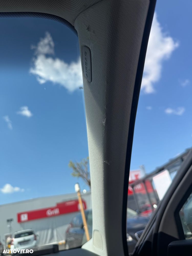 Audi A3 2.0 TDI clean Stronic Ambiente - 21