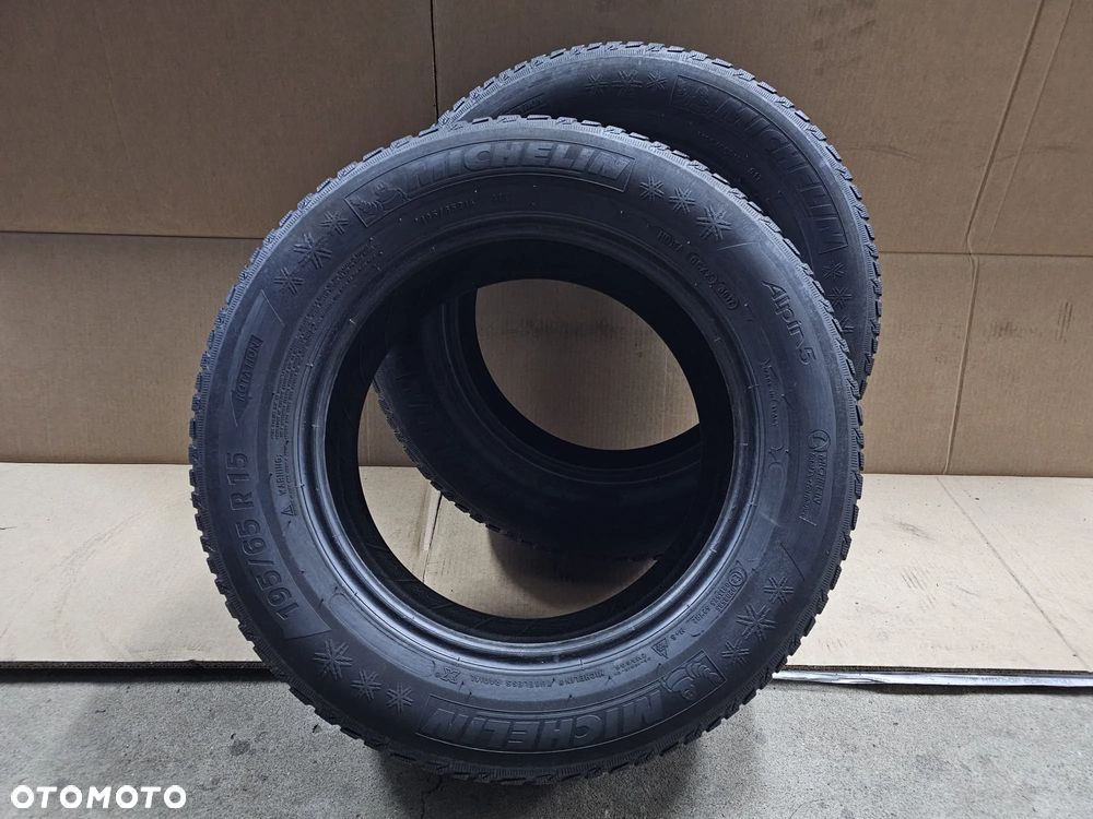 (O98) 195/65R15 91T 4,8mm 17r / Michelin Alpin 5 - 5