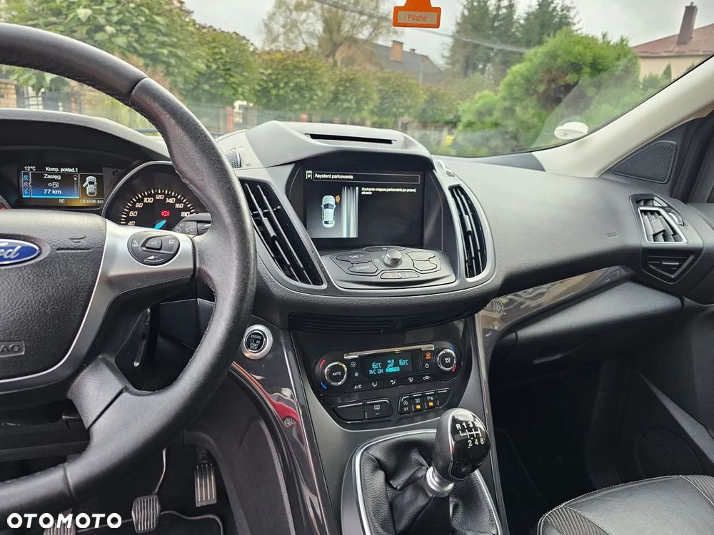 Ford Kuga 2.0 TDCi 4x4 Titanium - 32