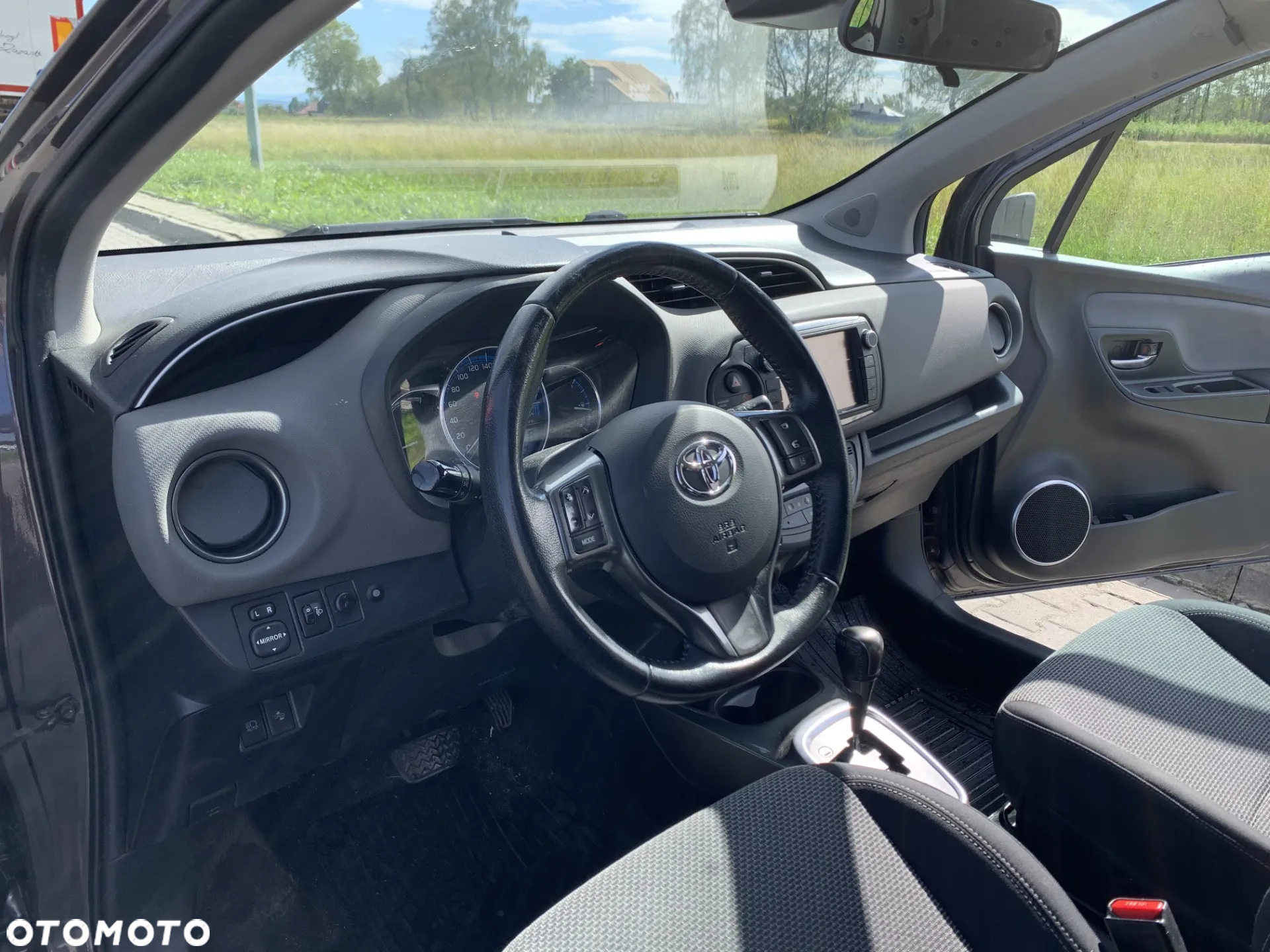 Toyota Yaris Hybrid 100 Active EU6 - 14