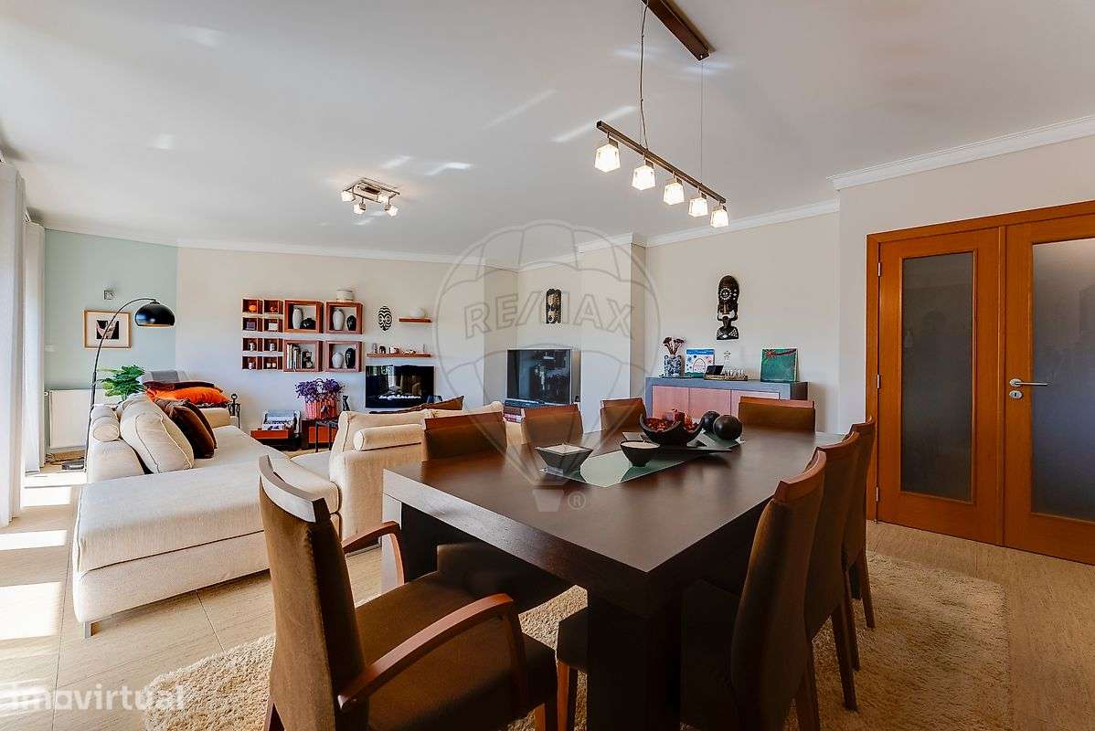 APARTAMENTO T3 COM VISTA PARA O RIO BOCO | VARANDAS | GARAGEM FECHADA - Grande imagem: 4/42