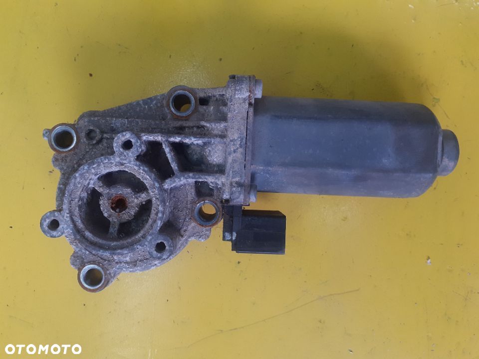 RANGE ROVER SPORT I L320 SILNICZEK REDUKTORA 0130008508 - 2