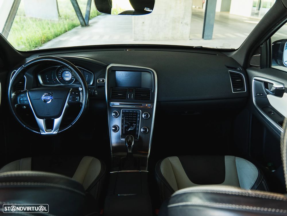 Volvo XC 60 D4 Geartronic Summum - 19