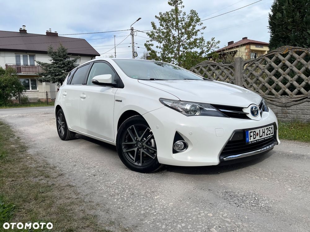 Toyota Auris 1.8 VVT-i Automatik START Edition - 8