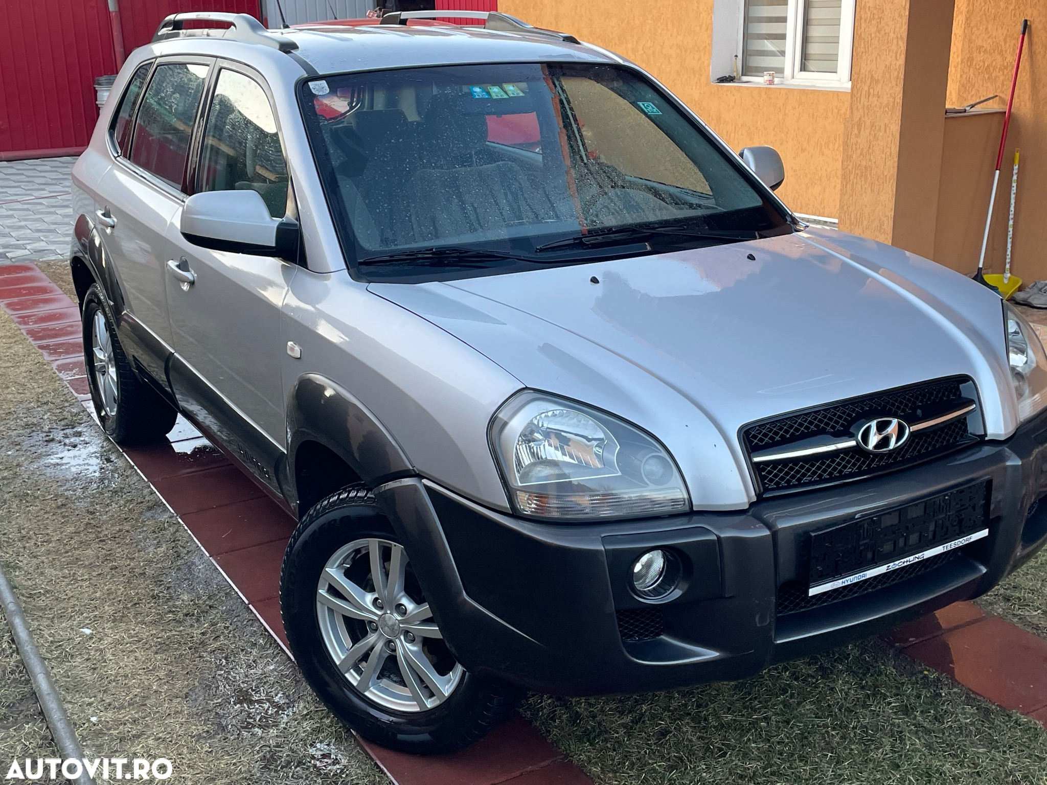 Hyundai Tucson 2.0 CRDI VGT 4WD - 35