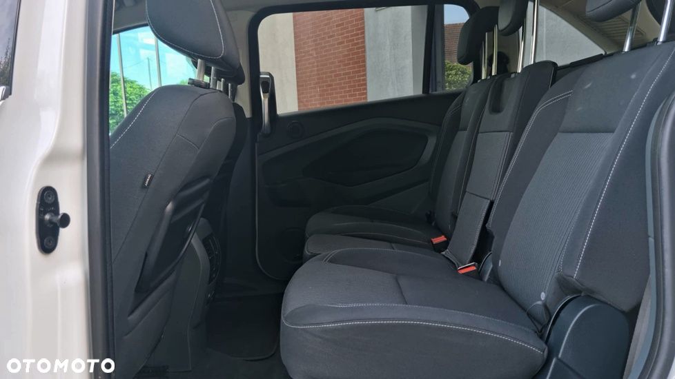 Ford Grand C-MAX 2.0 TDCi Titanium - 14