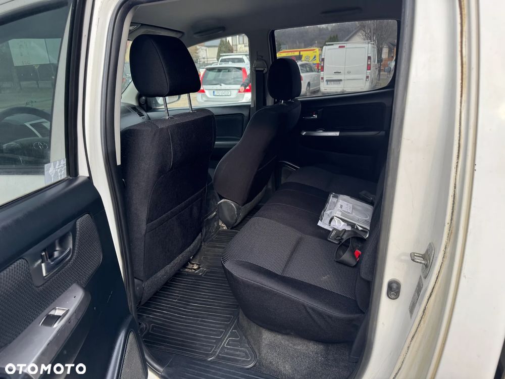 Toyota Hilux 4x4 Double Cab DPF Autm Comfort - 6