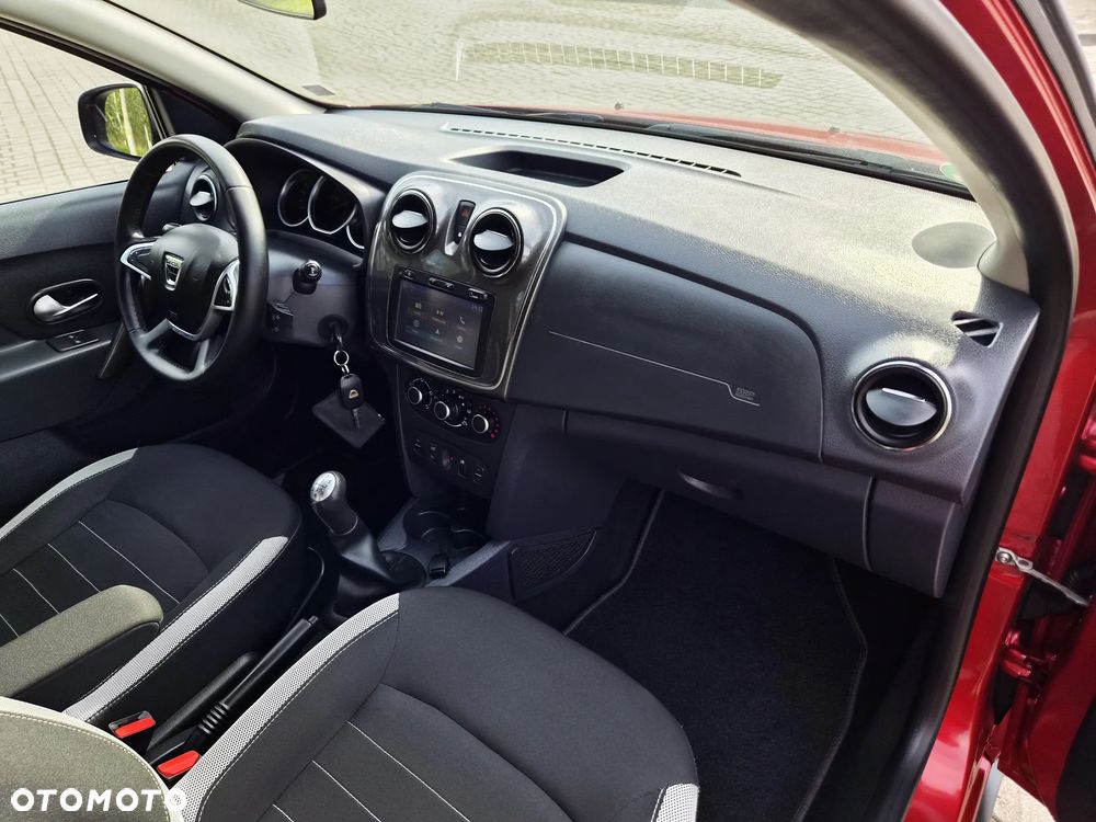 Dacia Sandero Stepway TCe 90 Prestige - 18