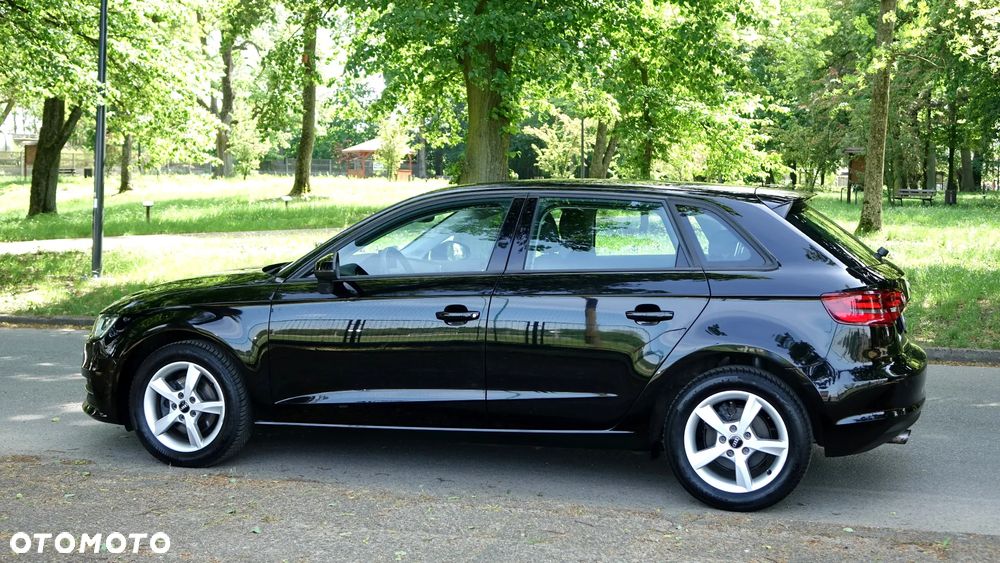 Audi A3 Sportback - 25