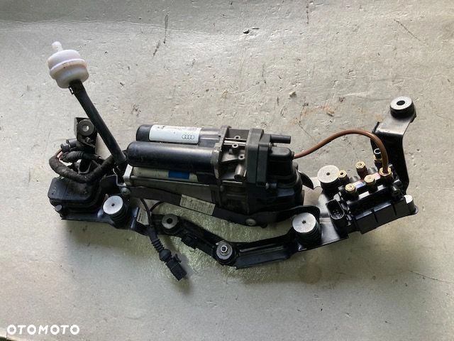 Audi Q5 4N0616007 Kompresor ORYG 100% OK - 1